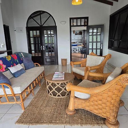 Apartamento Hodges Bay House Calibishie Exterior foto